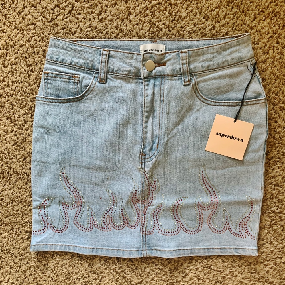 superdown Fierra Denim Skirt in Light Blue Wash